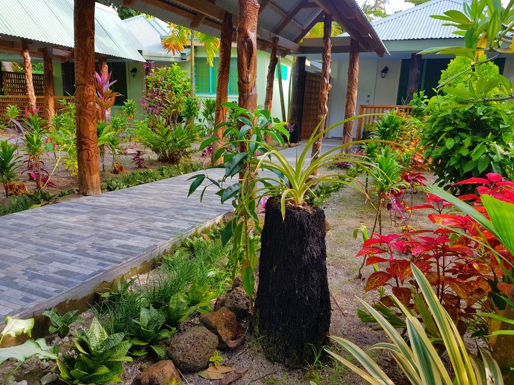 勒乌埃纳海滩度假酒店 Faleapuna 外观 照片